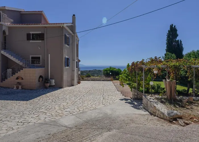 Vivian's Endless View Daire Svoronata